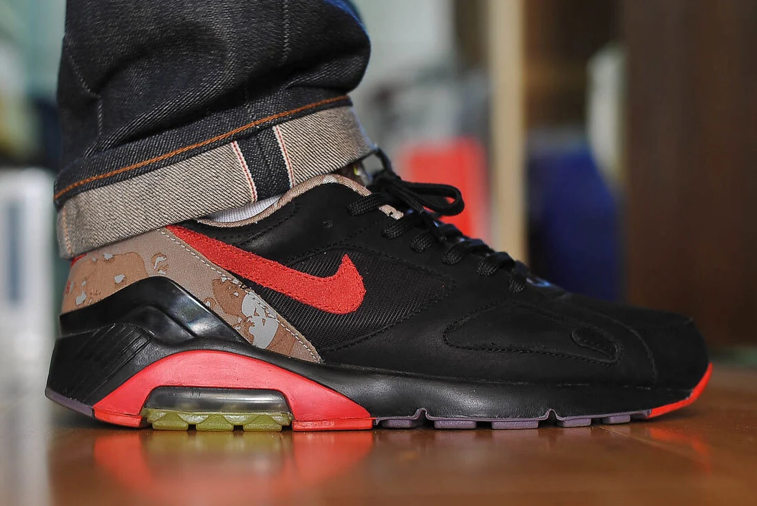 Nike Air 180 Opium On Foot