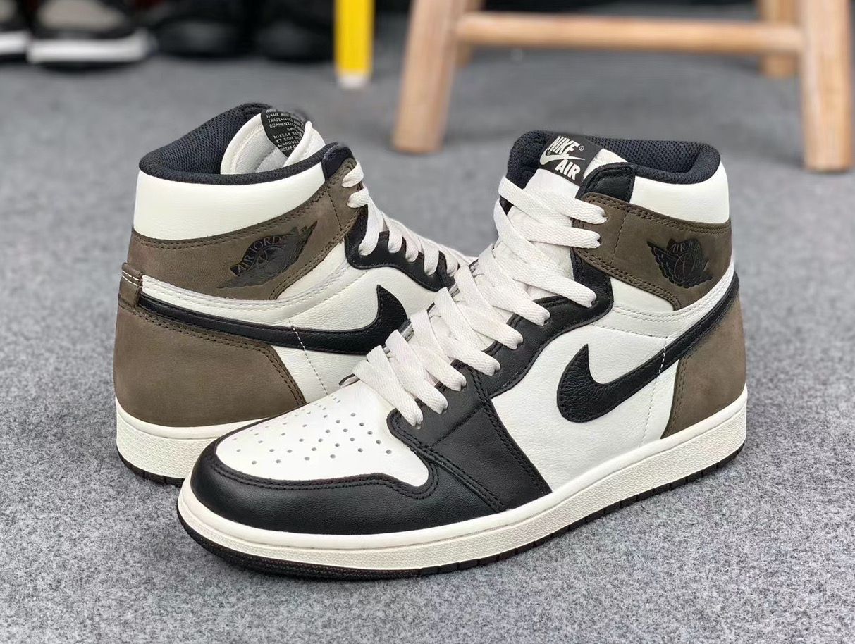 The Air Jordan 1 High OG 'Dark Mocha' is Mega - Sneaker Freaker