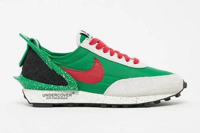 Undercover Nike Daybreak Green Red Lateral Side Shot