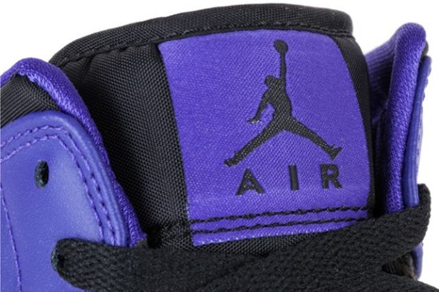 jordan 1 mid black concord