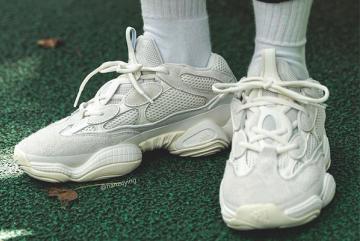 adidas yeezy boost 500 white