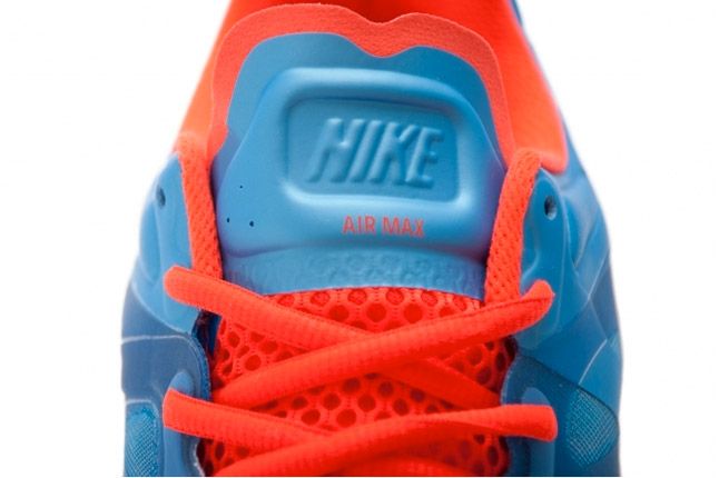 Nike Air Max 2012 University Blue Bright Crimson Tongue 1