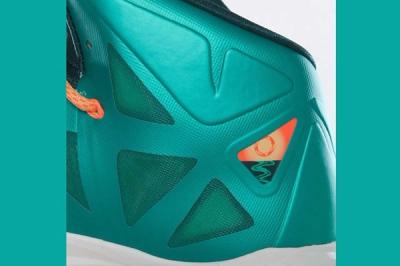 Nike Lebron X Dolphins European Release Heel Detail 1