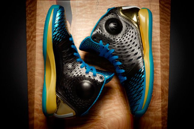 D Rose 3 5 Year Of Snake Adidas 2013 1
