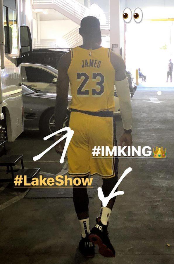 sneaker news