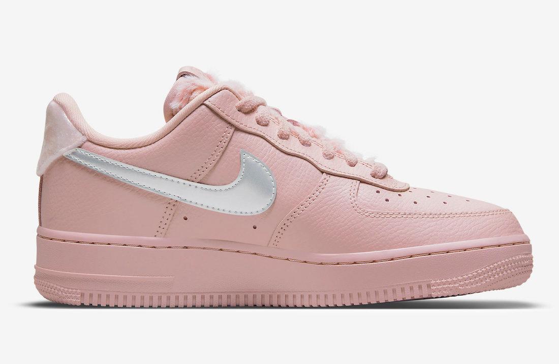 Nike Air Force 1 WMNS DO6724-601