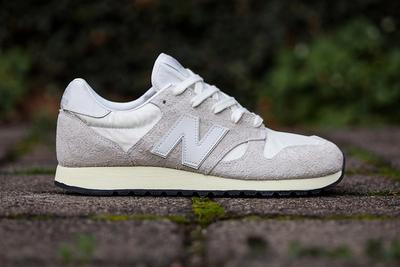 New Balance 520 Hairy Suede 2