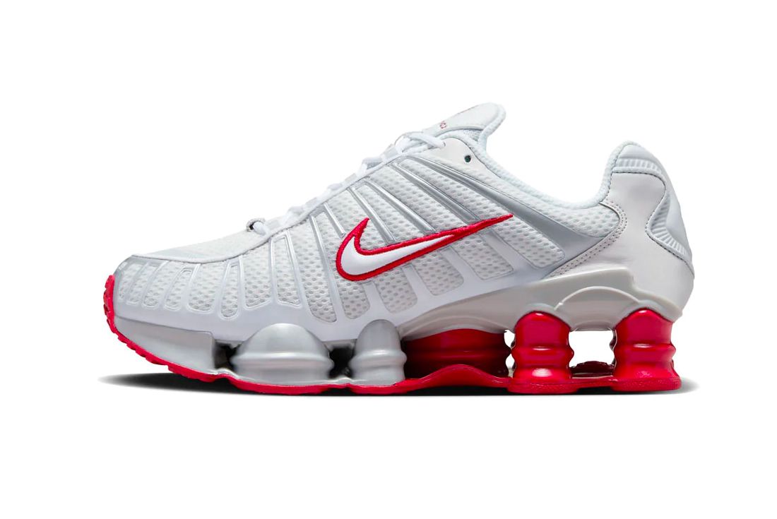 Womens nike shox hot sale white and silver