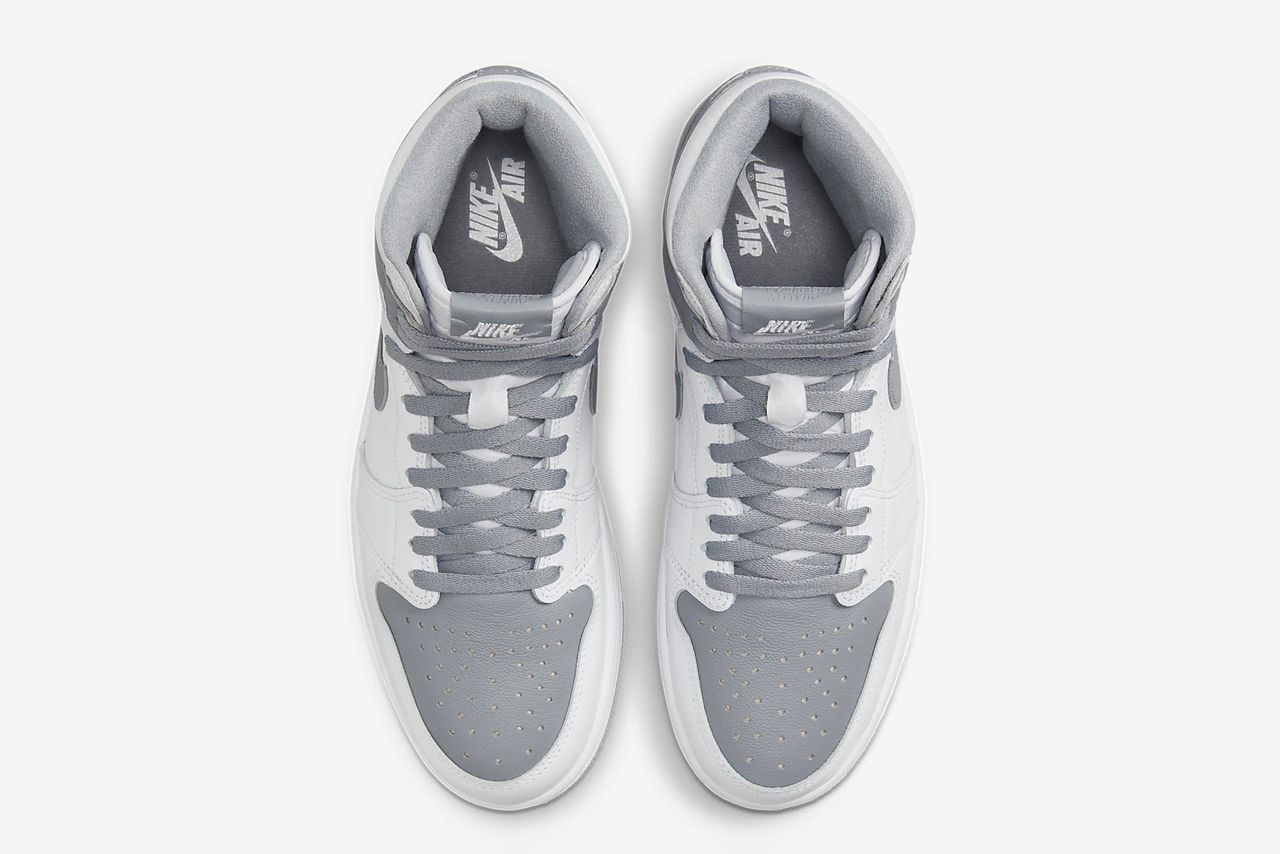 The Air Jordan 1 'Stealth' Releases This Month - Sneaker Freaker