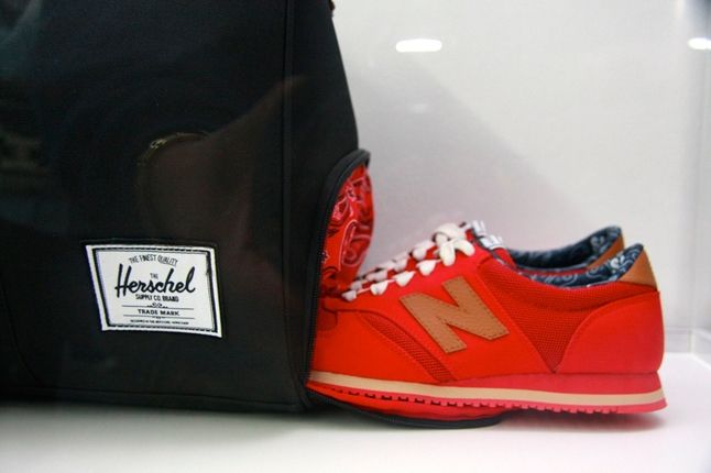 Nb Herschel Recap Bag Shoe 4 1