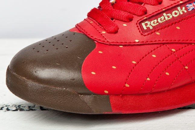 Reebok F S Hi Valentine Red Gold 4 1