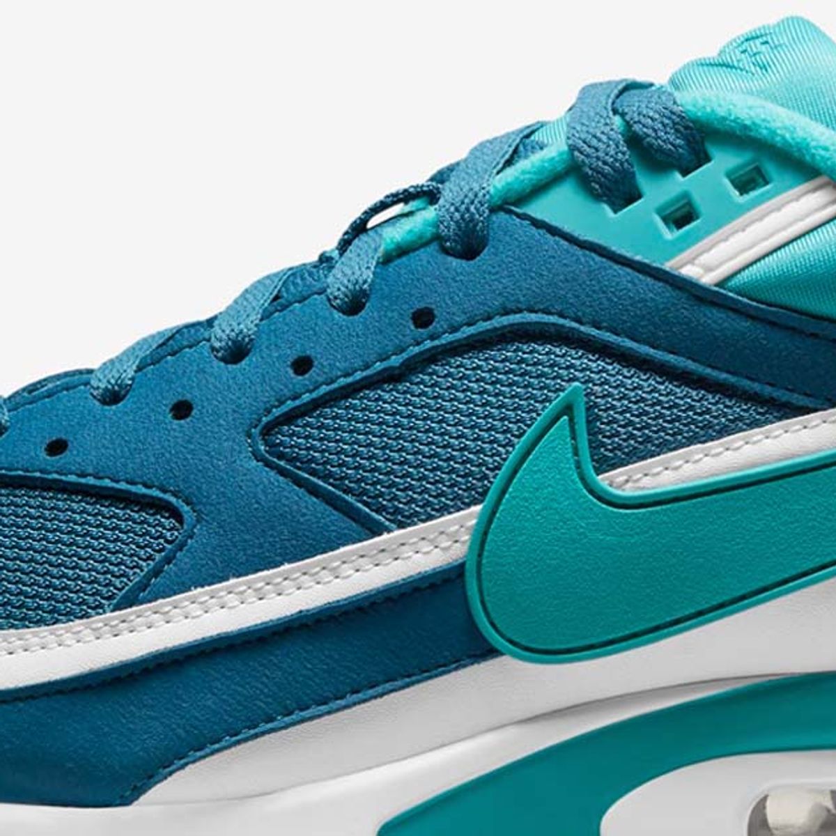 Nike Air Max BW Marina: A Stunning Reissue for its 30th Anniversary