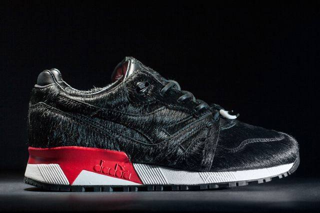 24 Kilates X Diadora N9000 (Toro) - Releases