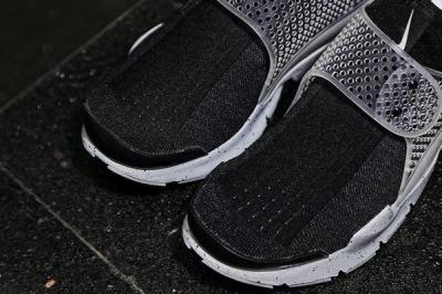 Fragment Design Nike Sock Dart Black 4