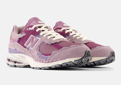 Here's Another Shot at This New Balance 2002R 'Protection Here's Another Shot at This New Balance 2002R 'Protection