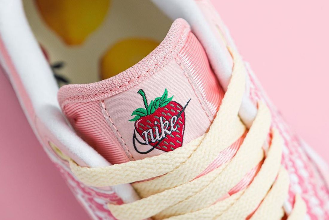 Nike Air Max 1 Strawberry Lemonade