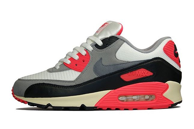 Overkill Nike Am90 1