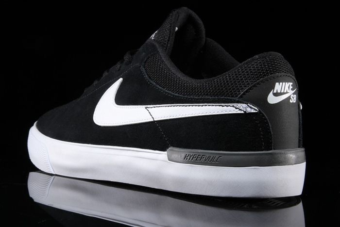 Político pala pompa Nike SB Koston Hypervulc (Black/White) - Sneaker Freaker