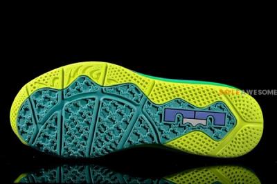 Nike Lebron X Low Sprite Pair Sole Profile 1