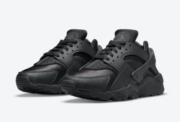 The Nike Air Huarache Triple Black is Coming Back Industry News