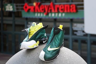 Sole Collector Nike The Glove Sonics 9