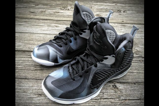 Dark Knight Lebron Mache 1 1