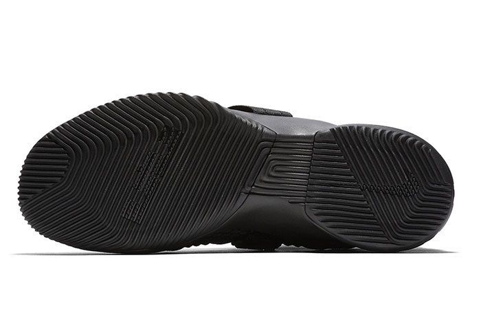 nike lebron soldier 12 sfg triple black