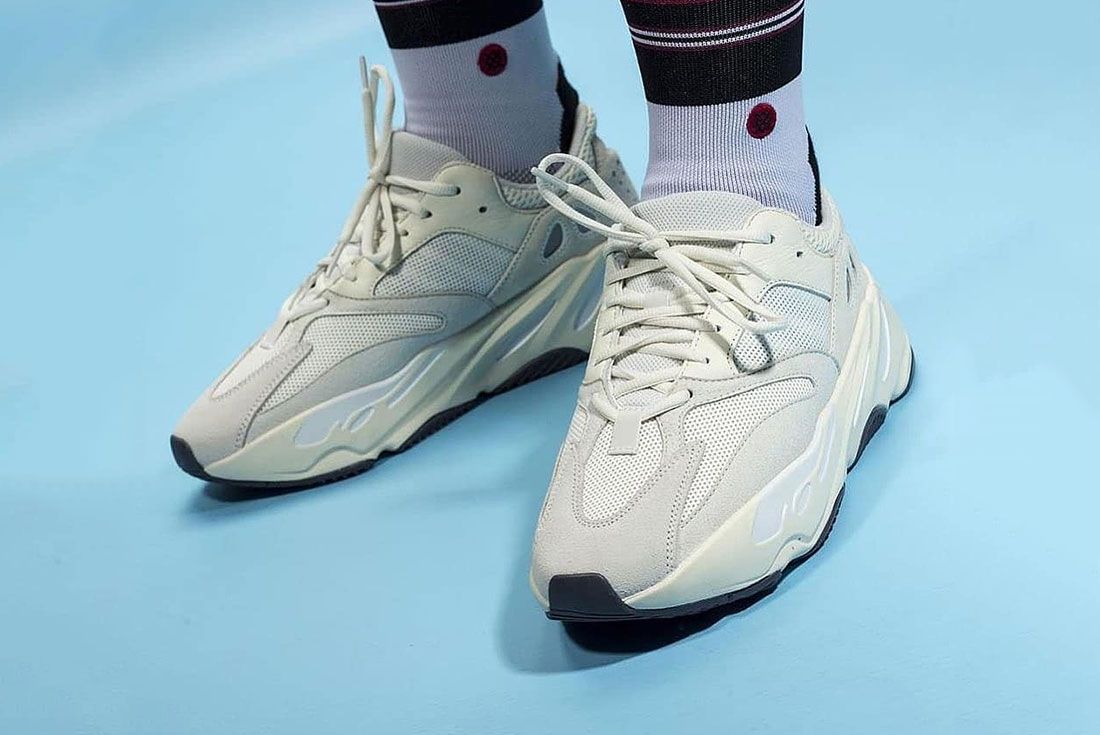 Yeezy Boost 700 Analog On Foot Side