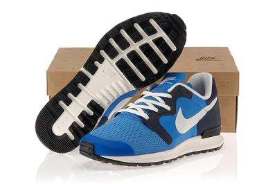 Nike Air Berwuda Blue Sole Box 1