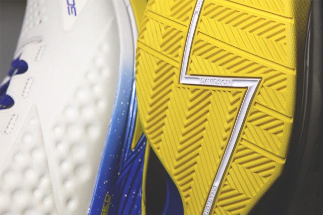 Under Armour Curry One 5