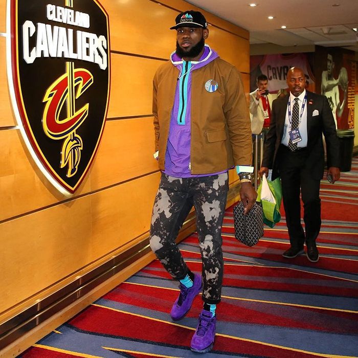 LeBron James Flexes Purple Nike Air 
