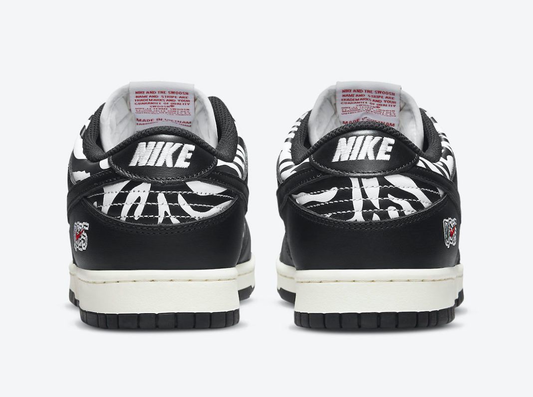 zebra cake dunks