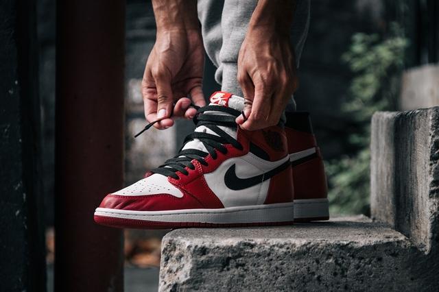 Air Jordan 1 (Chicago) - Releases
