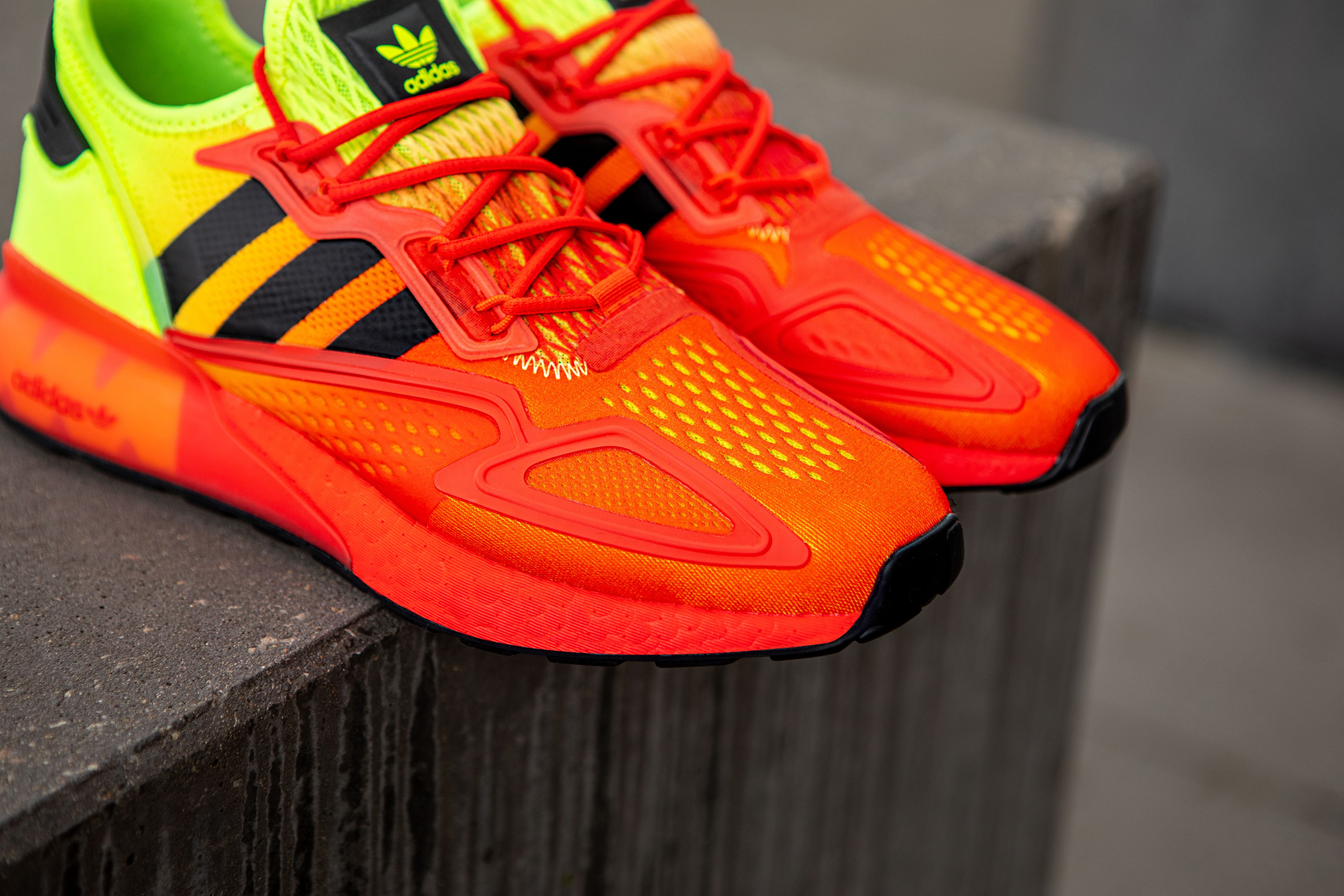 zx 2k boost trainer