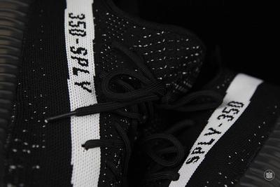 Adidas Yeezy Boost 550 Blackwhite3