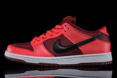 Nike Sb Dunk Low Laser Crimson 1