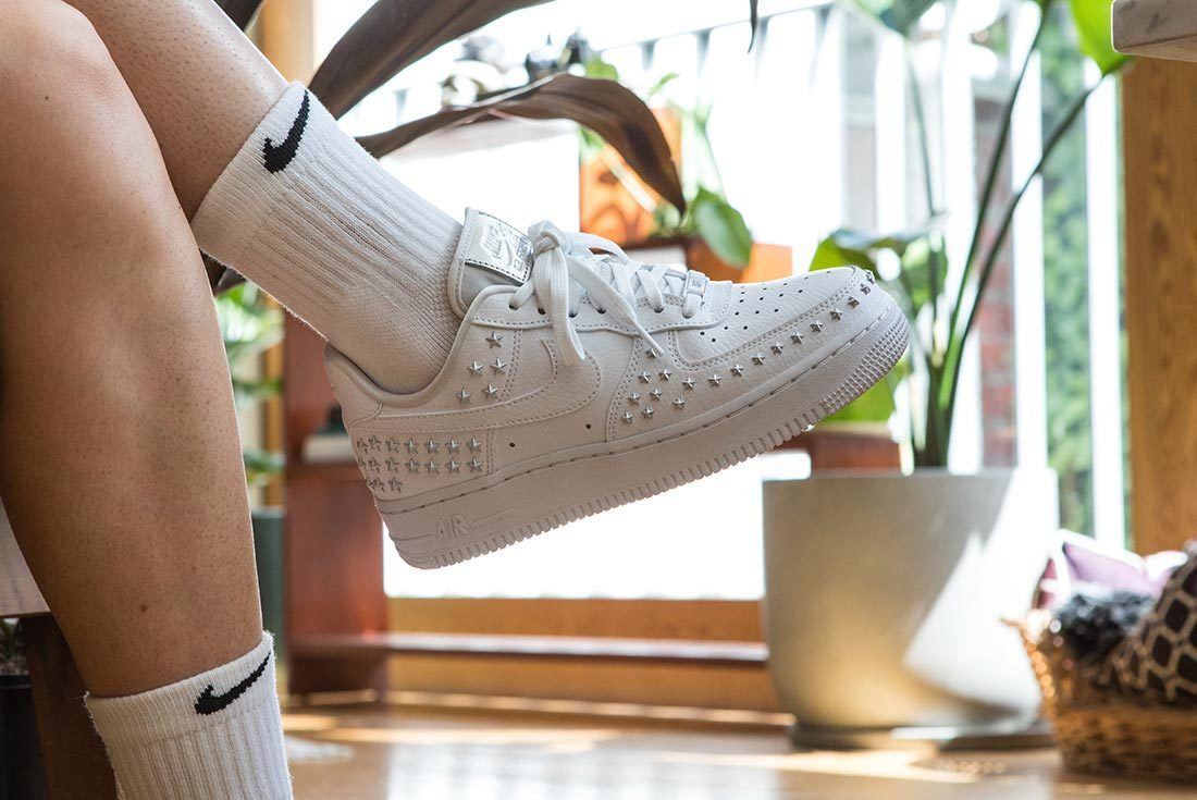 Ellen Potus Nike 2