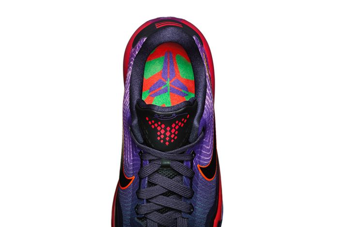 kobe 10 hero