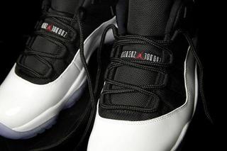 Air Jordan 11 Low (White/Black/True Red) - Sneaker Freaker