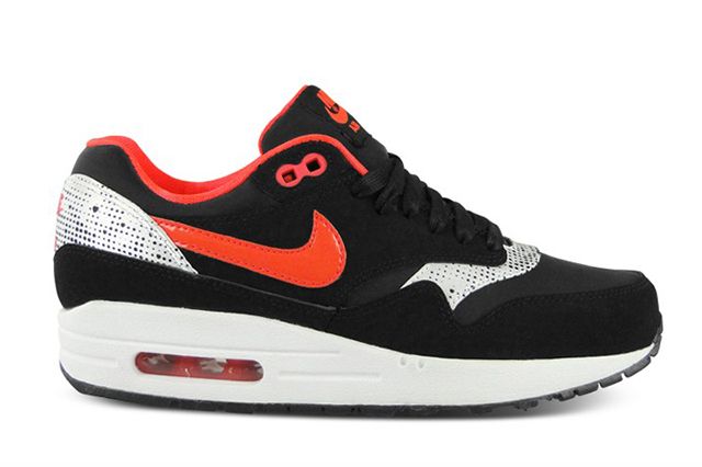 Nike Wmns Air Max 1 Valentines Day Queen Of Hearts