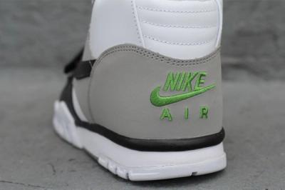 Nike Air Heel 1