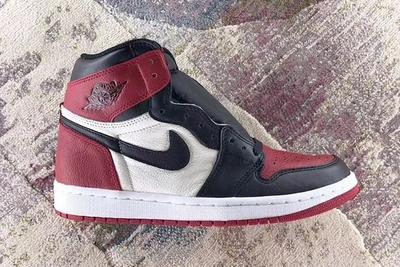 Air Jordan 1 Bred Toe Sneaker Freaker 1