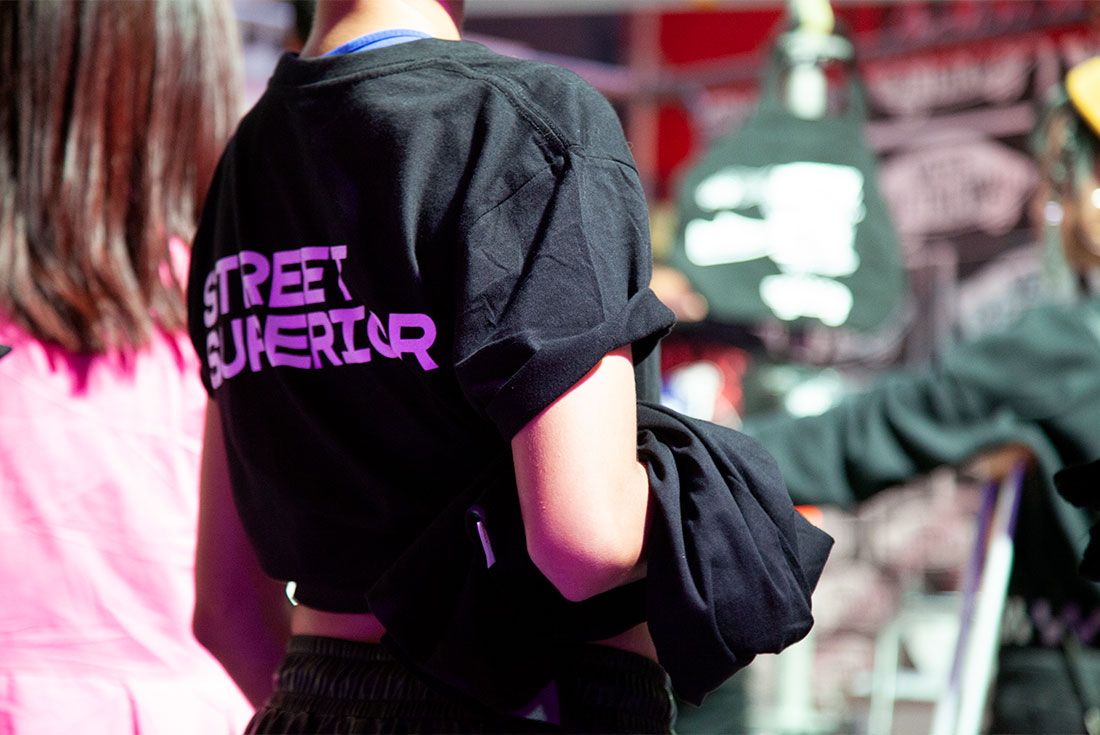 Street Superior Close T Shirt Back