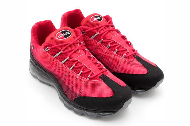 Nike Air Max 95 Dynamic Flywire Gym Red Pair 1