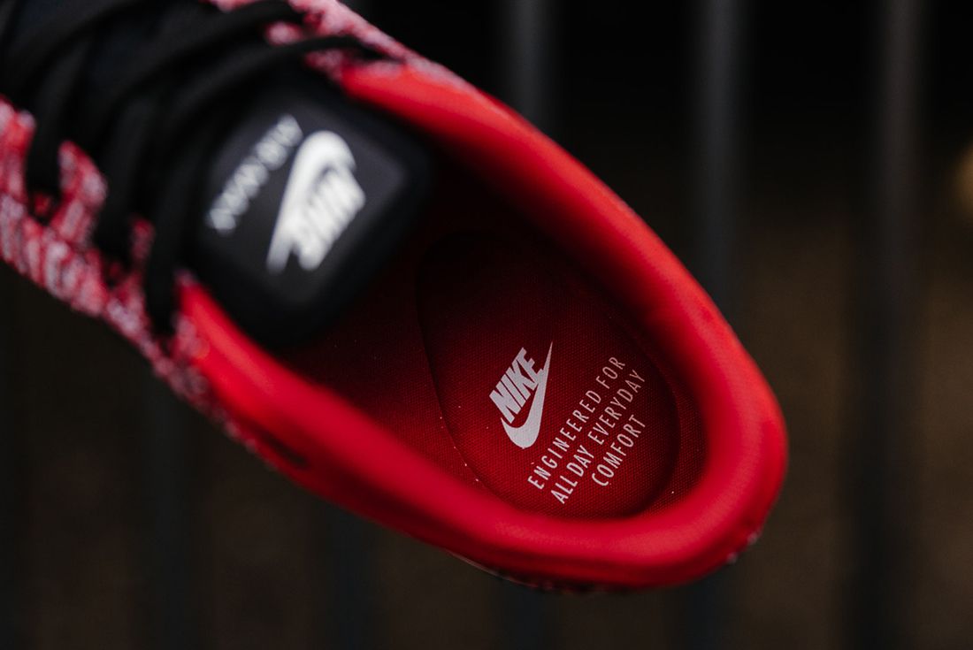nike air force 1 flyknit 2.0 university red black