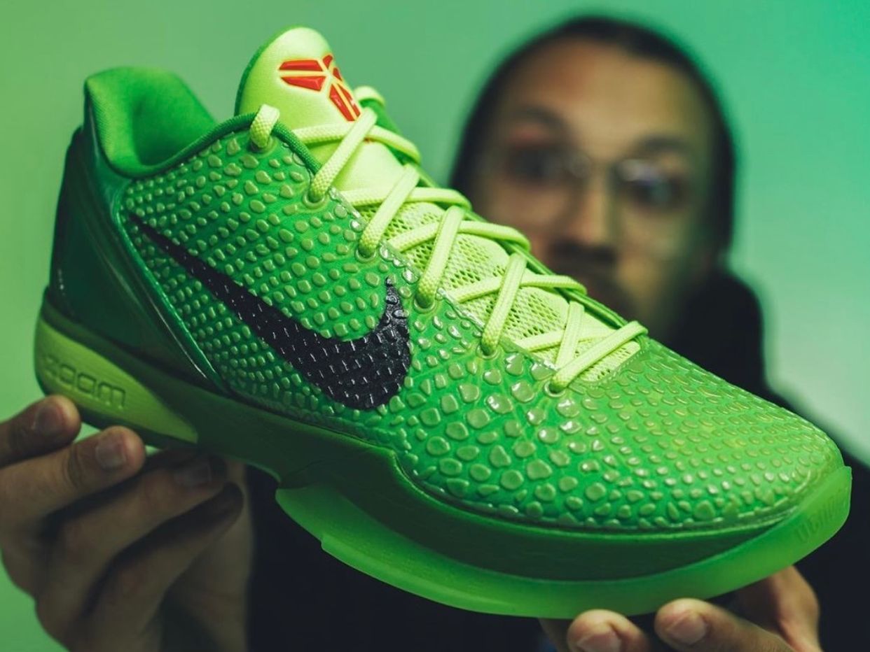 Nike Kobe Protro Grinch 20' ENDANGERED LA | lupon.gov.ph