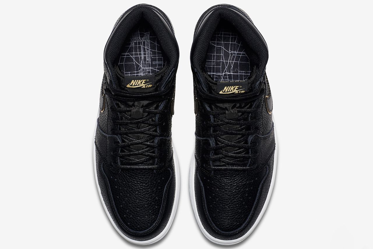Air Jordan 1 (Black/Metallic Gold-Summit White) - Sneaker Freaker