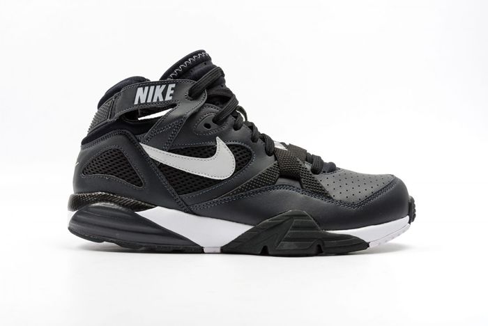 Nike Air Trainer Max ’91 Leather Black3