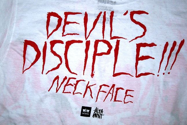 Alt Neck Face Dd 5 1