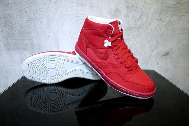 Nike Sky Force 09 1
